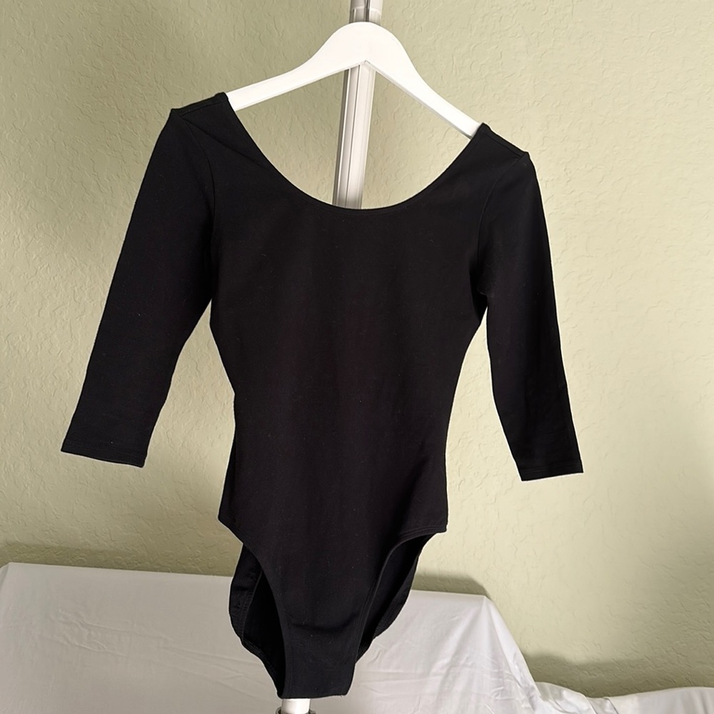 Capezio long sleeve leotard like new
